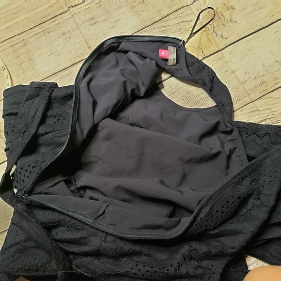 VINCE CAMUTO navy blue lace sleeveless jumpsuit 6 - Picture 10 of 11